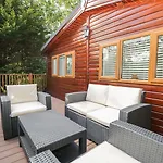 Дом отдыха Mere Brook Уиндермир