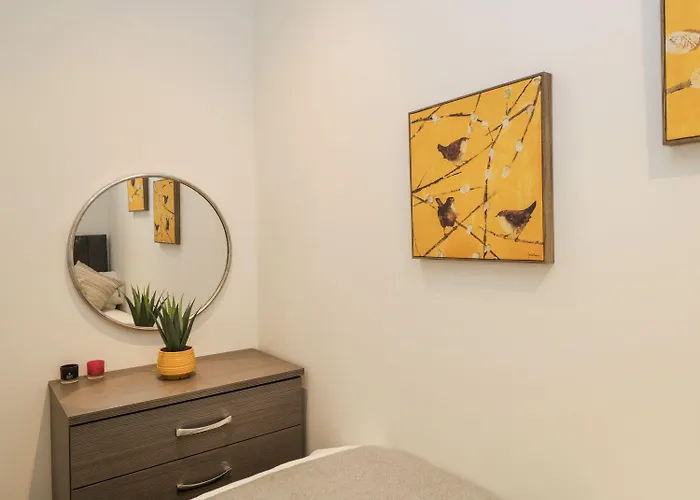 Mere Brook Holiday home