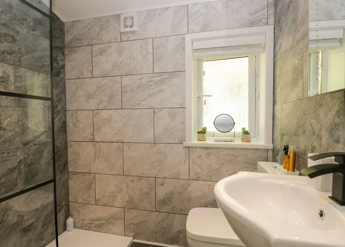 Mere Brook Holiday home